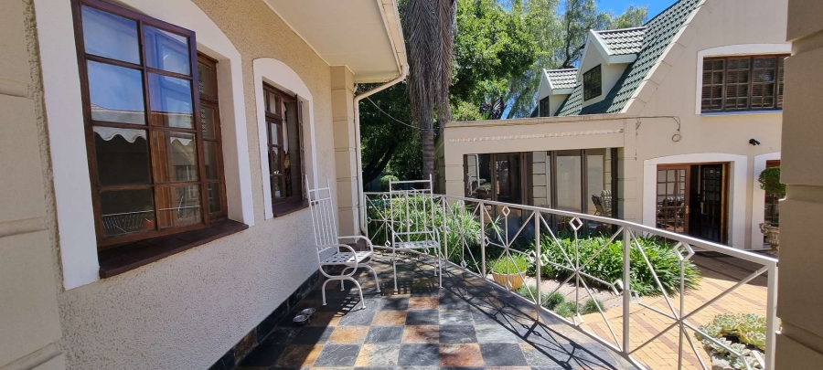 5 Bedroom Property for Sale in Waverley Free State
